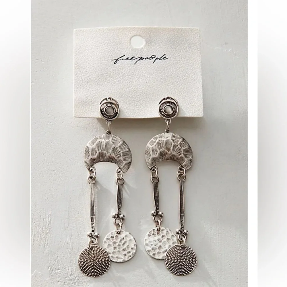 Free People Back To Brooklyn Dangle Silver Tone Boho Earrings - Picture 2 of 12